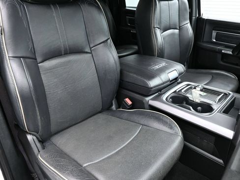 Used 2018 RAM 1500 Limited AWD/4WD image 42