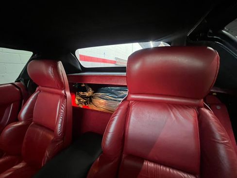 Used 1991 Chevrolet Corvette Convertible image 11