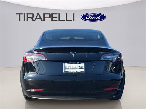 Used 2020 Tesla Model 3 Standard Range Plus image 8
