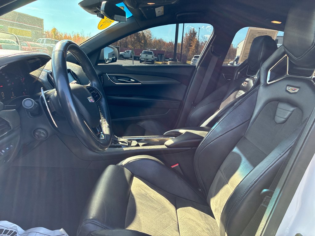 Used 2018 Cadillac ATS V w/ Carbon Fiber Package RWD image 10
