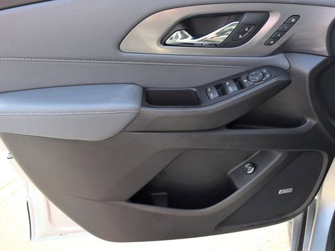 Used 2020 Chevrolet Traverse Premier w/ LPO, Floor Liner Package image 16