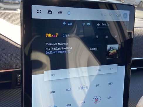 Used 2023 Ford Mustang Mach-E Premium image 24