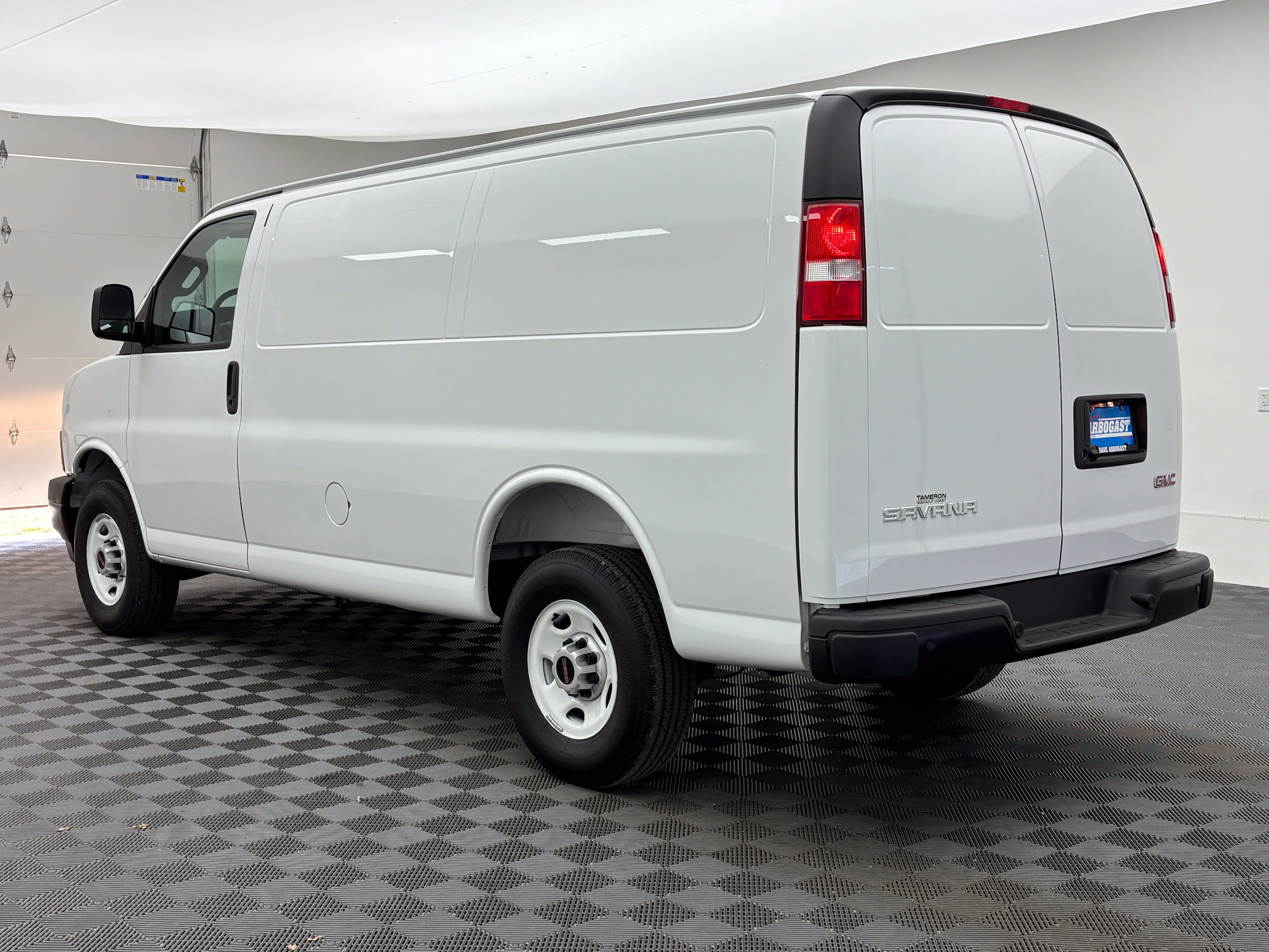 New 2026 GMC Savana 2500 w/ Driver Convenience Package RWD image 8