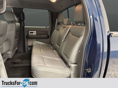 Used 2014 Ford F150 Lariat w/ Lariat Chrome Package image 28