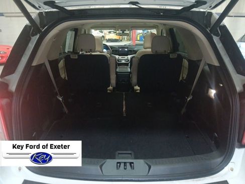 Used 2023 Ford Explorer XLT w/ Equipment Group 202A image 13