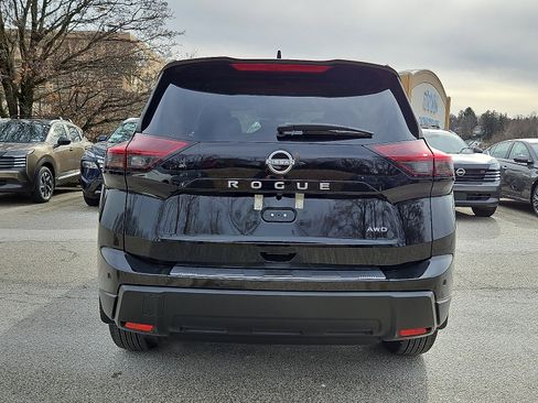 New 2026 Nissan Rogue SV image 5