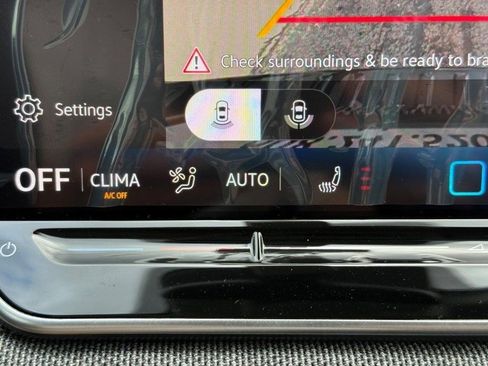 New 2025 Volkswagen Tiguan S image 14