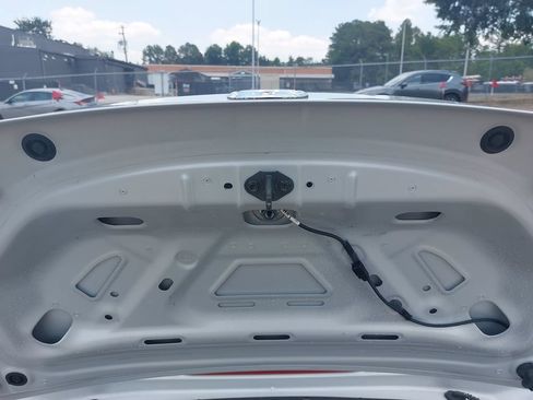 Used 2019 MAZDA MX-5 Miata Grand Touring w/ GT-S Package RWD image 14