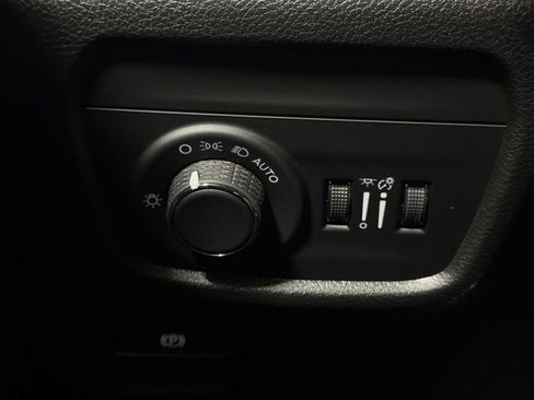 New 2026 Jeep Grand Cherokee L 4WD image 19