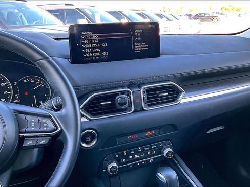 Used 2023 MAZDA CX-5 AWD 2.5 S w/ Premium Package image 6