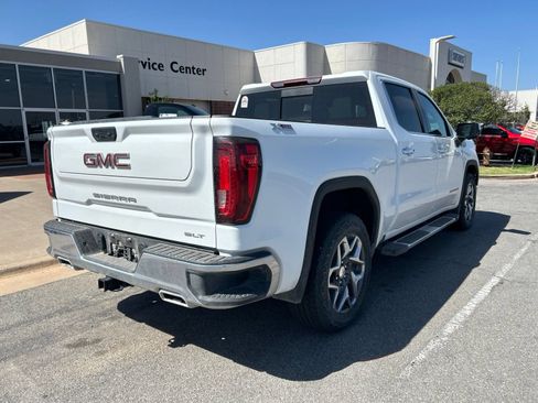 Used 2025 GMC Sierra 1500 SLT w/ SLT Convenience Package AWD/4WD image 5
