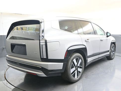 New 2026 Hyundai Ioniq 9 SEL image 5