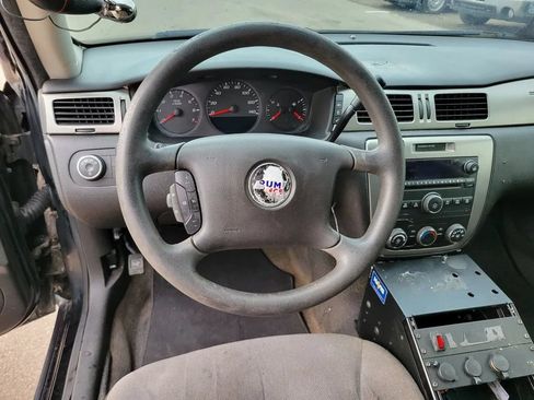 Used 2014 Chevrolet Impala Police FWD image 6