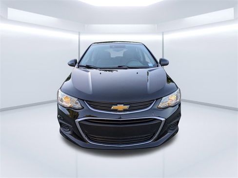 Used 2020 Chevrolet Sonic LT image 9