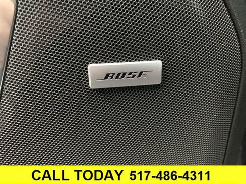 Certified 2022 Chevrolet Suburban Z71 w/ Z71 Off-Road Package image 25