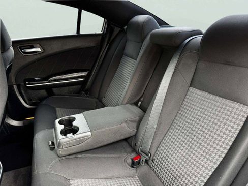 Used 2019 Dodge Charger Scat Pack w/ Navigation & Travel Group image 46