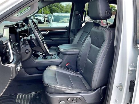 Used 2023 GMC Sierra 1500 Denali w/ Denali Reserve Package AWD/4WD image 36