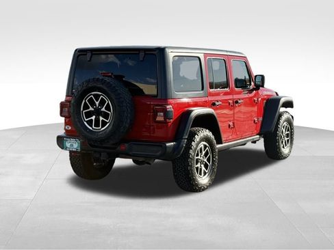 Used 2024 Jeep Wrangler Rubicon w/ Technology Group image 8