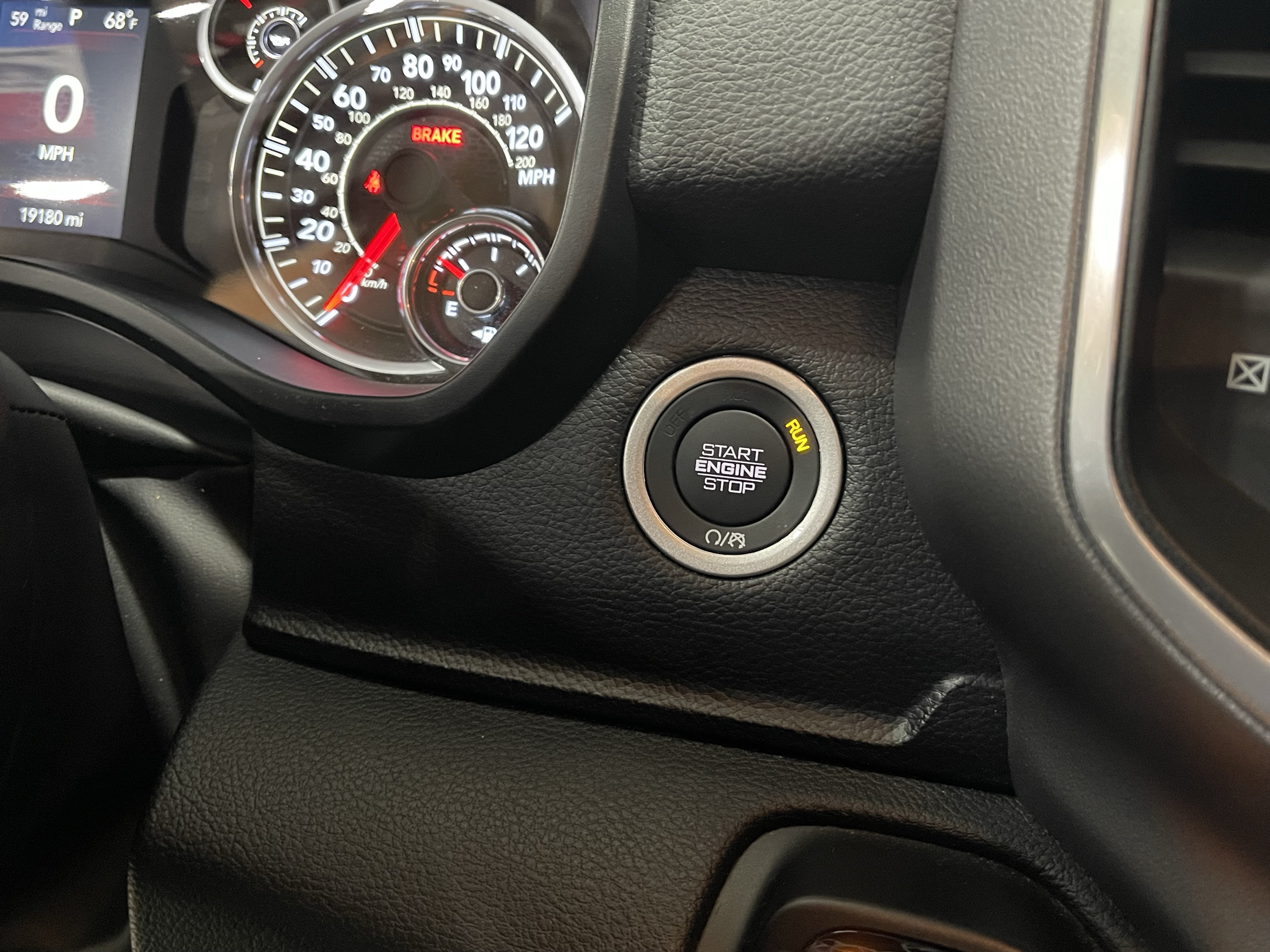 Used 2023 RAM 1500 Big Horn AWD/4WD image 25