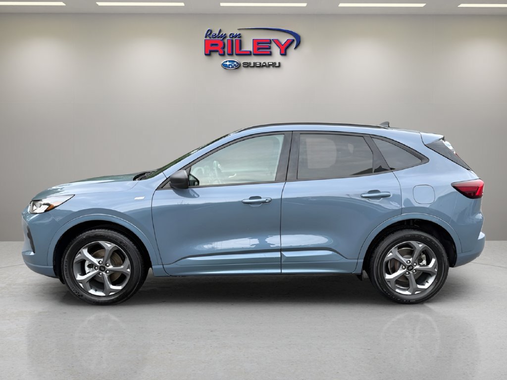 Used 2024 Ford Escape ST-Line AWD/4WD image 2