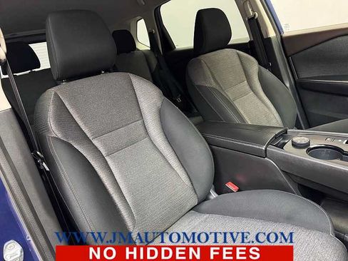 Used 2022 Nissan Rogue SV AWD/4WD image 20