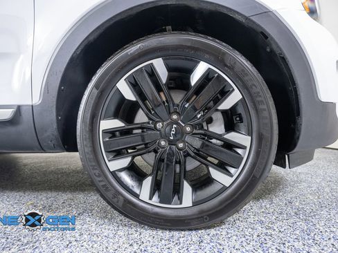 Used 2023 Kia Telluride SX AWD/4WD image 43