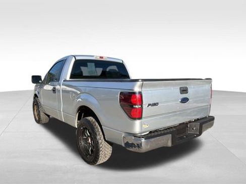 Used 2010 Ford F150 XL image 4