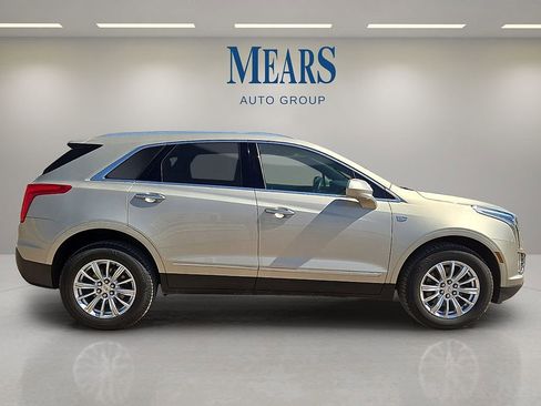 Used 2017 Cadillac XT5 w/ LPO, Wheel Lock Package image 6