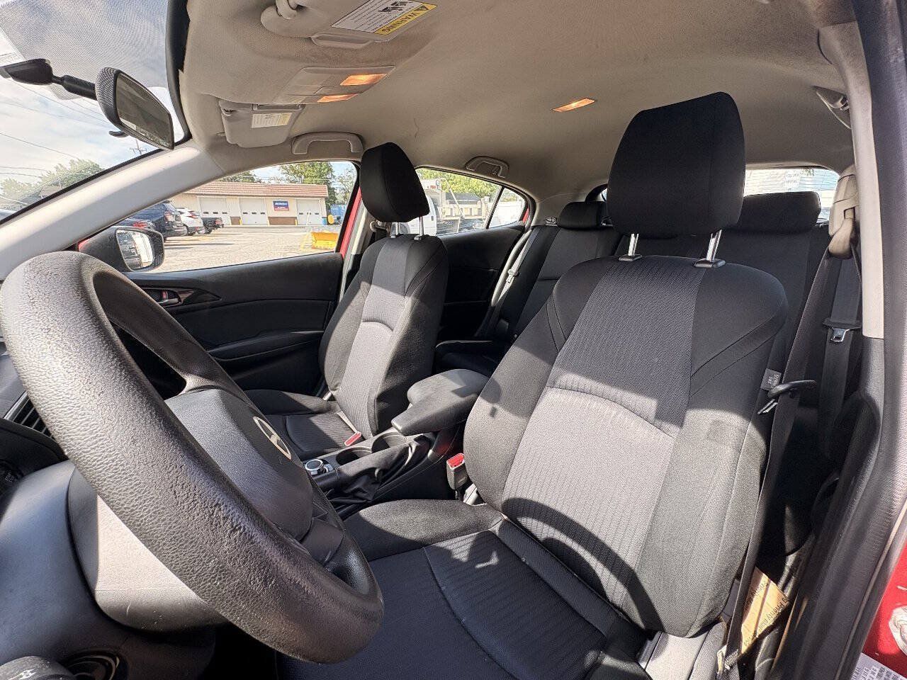 Used 2015 MAZDA MAZDA3 i Sport FWD image 14