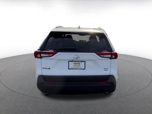 Used 2025 Toyota RAV4 XLE image 12