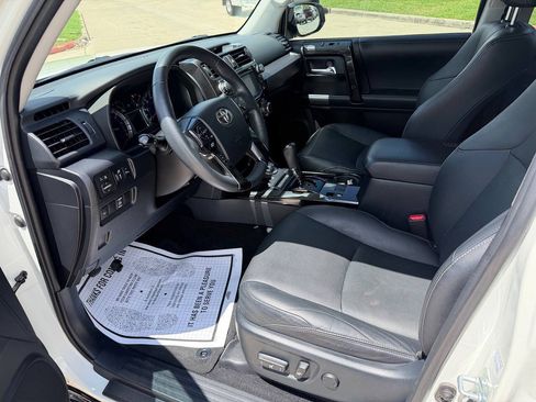 Used 2019 Toyota 4Runner Limited AWD/4WD image 37