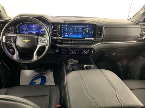 Used 2024 Chevrolet Silverado 1500 LTZ image 34