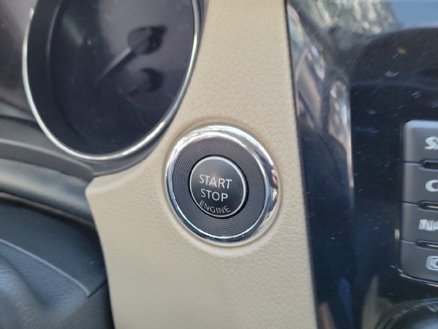 Used 2016 Nissan Rogue SL FWD image 33