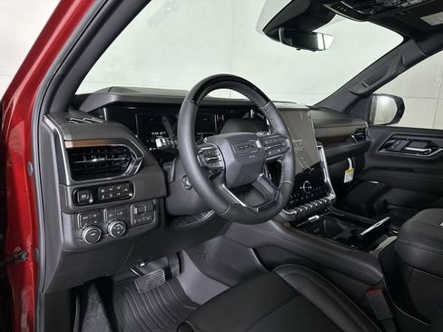 New 2026 GMC Yukon XL Denali w/ Denali Reserve Package AWD/4WD image 11