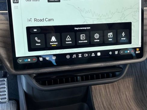 Used 2022 Rivian R1T Adventure image 34