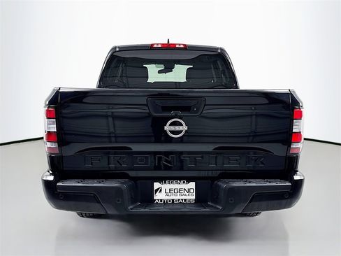 Used 2022 Nissan Frontier S w/ Technology Package image 7
