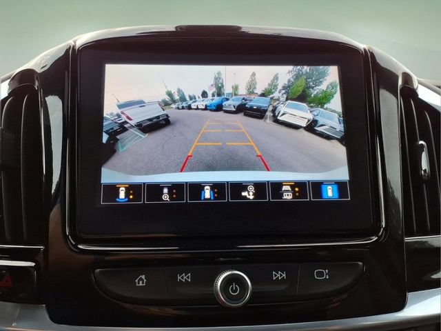 Used 2023 Chevrolet Traverse Premier AWD/4WD image 21