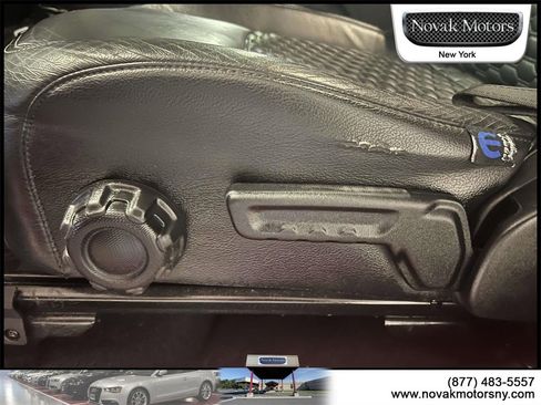 Used 2022 Jeep Wrangler Sport S image 17