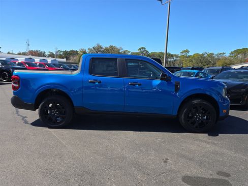 New 2025 Ford Maverick XLT w/ XLT Luxury Package image 2