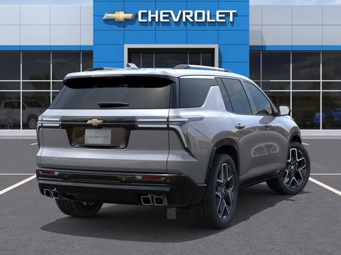 New 2025 Chevrolet Traverse High Country w/ LPO, Floor Liner Package image 4
