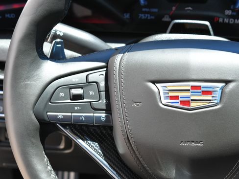 Used 2026 Cadillac CT5 V w/ Technology Package RWD image 23