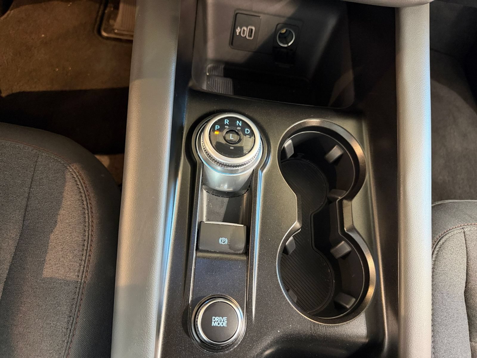 Used 2026 Ford Explorer Active AWD/4WD image 42