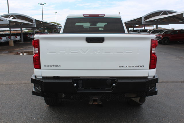 Used 2022 Chevrolet Silverado 2500 Custom w/ Custom Value Package AWD/4WD image 4