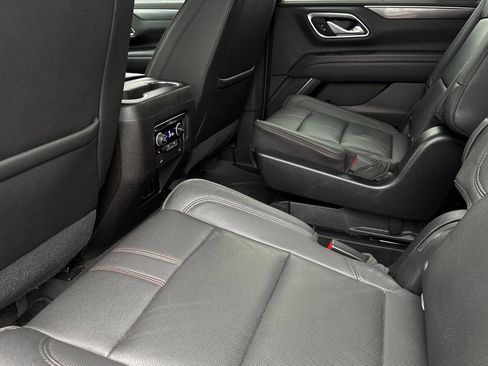 Used 2021 Chevrolet Tahoe RST w/ Luxury Package image 14