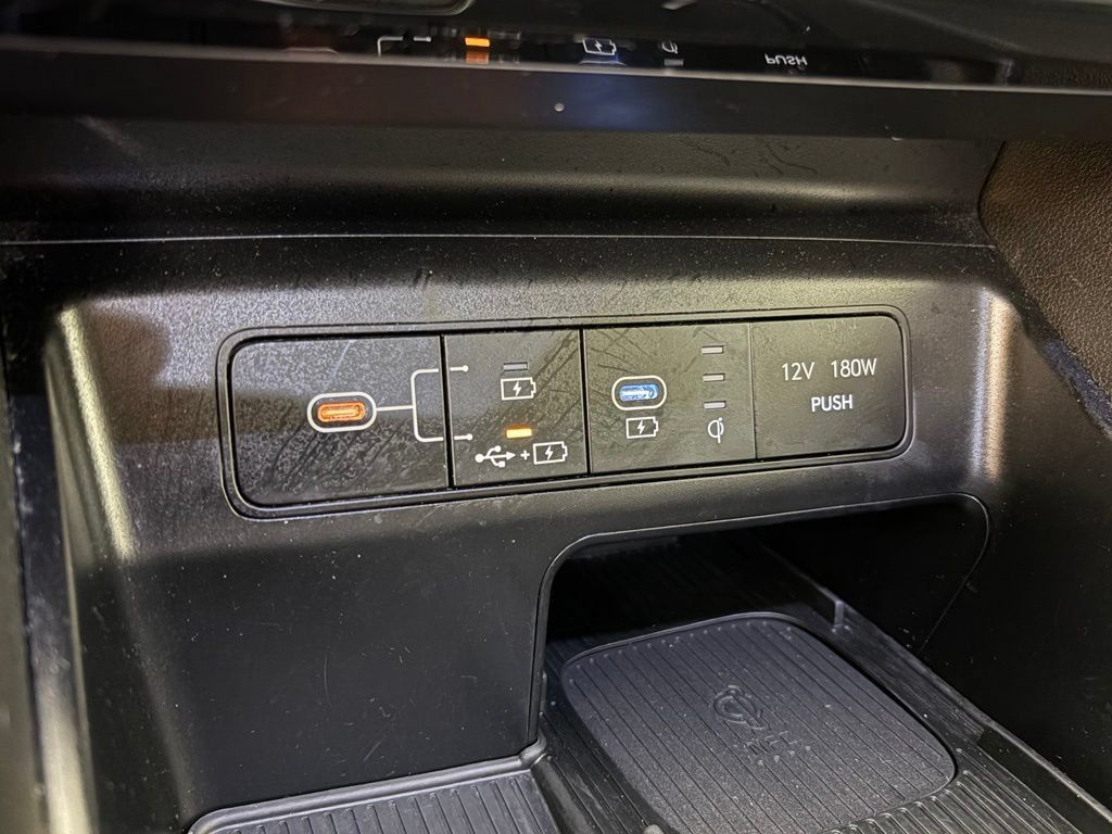 Used 2025 Hyundai Tucson SEL FWD image 28
