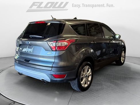 Used 2017 Ford Escape SE AWD/4WD image 9