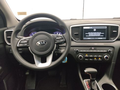 Used 2022 Kia Sportage LX image 22