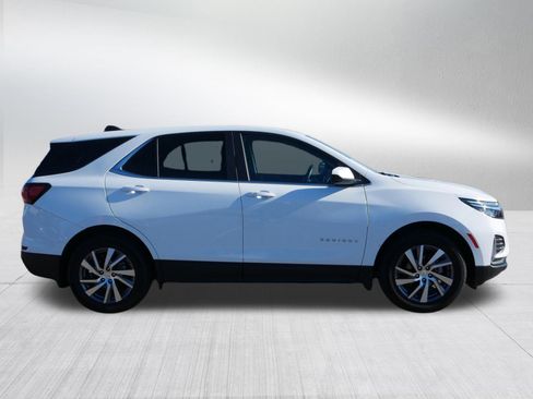 Used 2023 Chevrolet Equinox LT AWD/4WD image 8