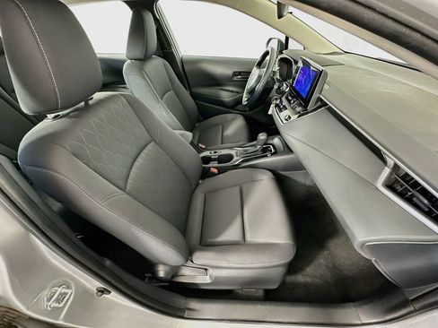 Used 2024 Toyota Corolla LE FWD image 22