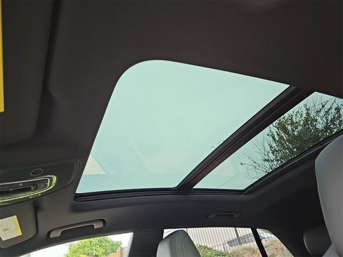 New 2026 Audi RS Q8 performance image 33